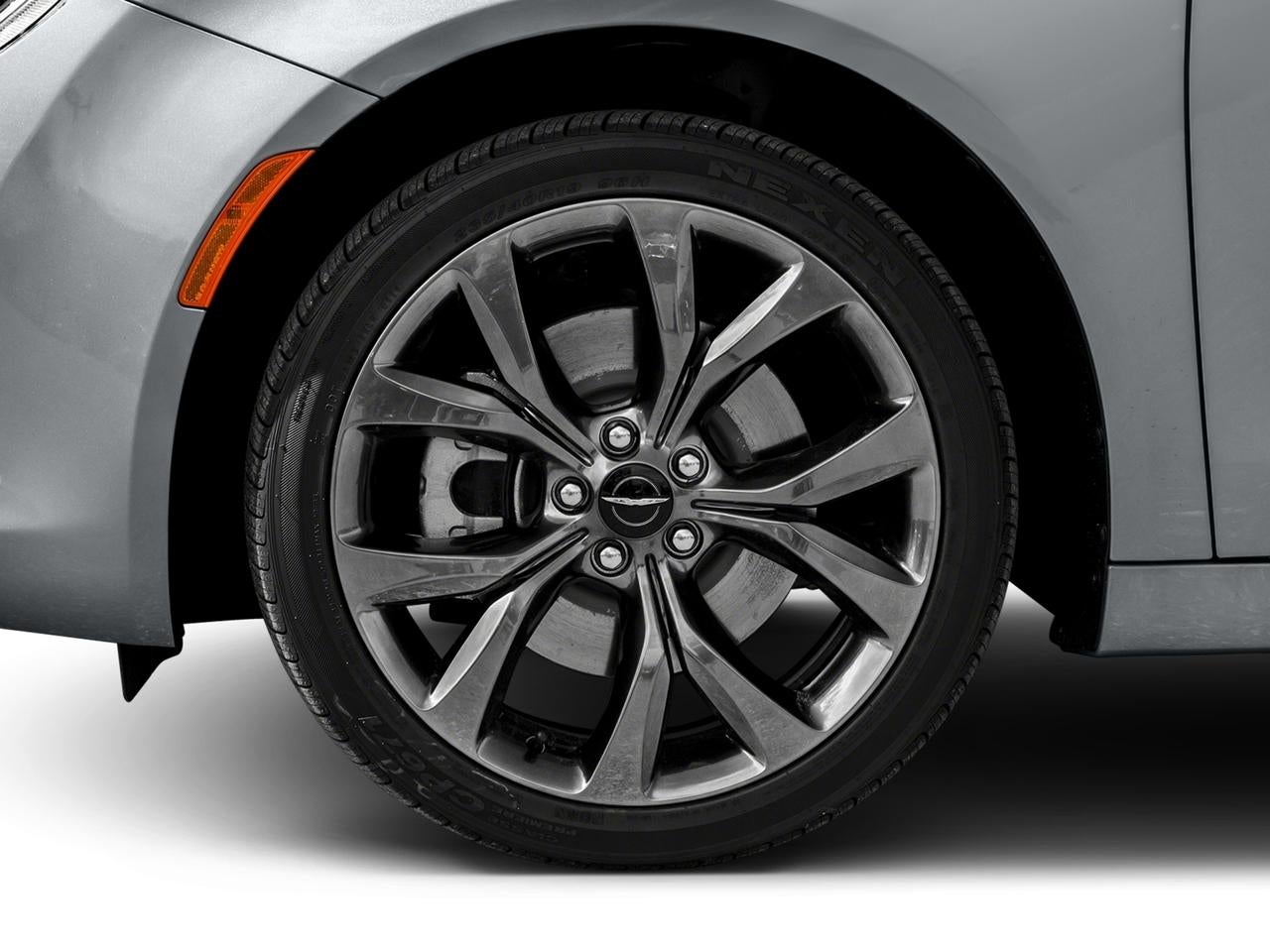 2016 Chrysler 200 4dr Sdn S FWD