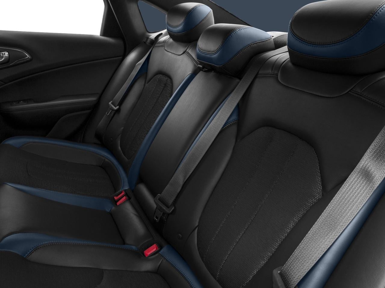 2016 Chrysler 200 4dr Sdn S FWD