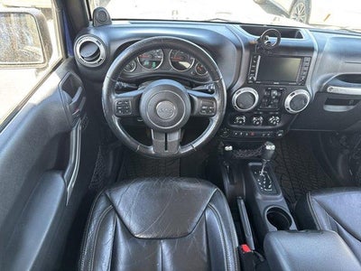 2013 Jeep Wrangler Unlimited 4WD 4dr Sahara