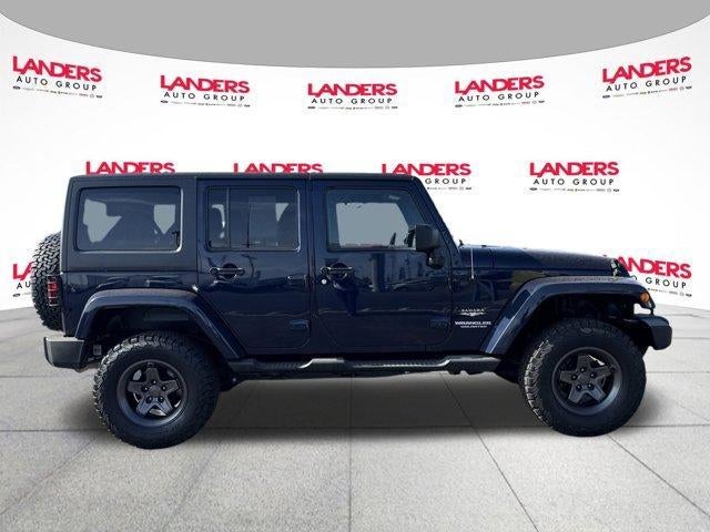 2013 Jeep Wrangler Unlimited 4WD 4dr Sahara