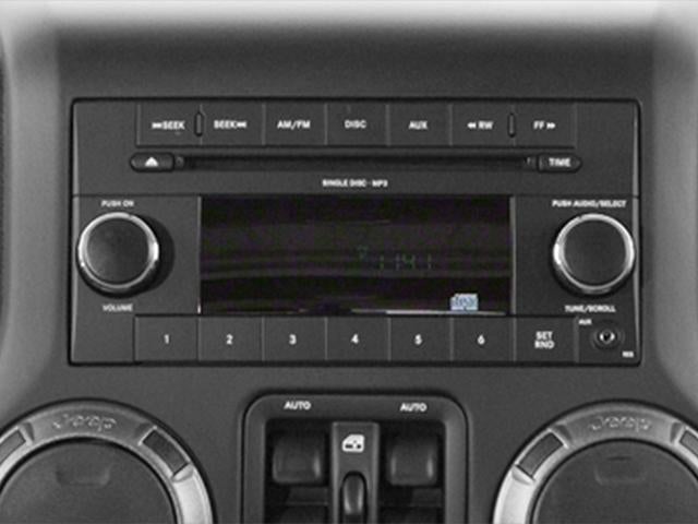 2013 Jeep Wrangler Unlimited 4WD 4dr Sahara