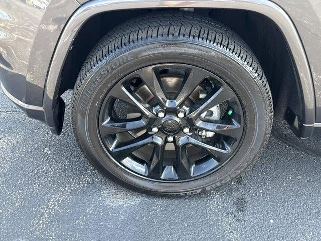 2021 Jeep Grand Cherokee Laredo X 4x4