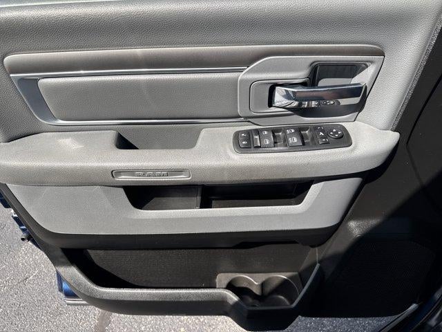 2019 RAM 1500 Classic Big Horn 4x4 Crew Cab 5'7" Box