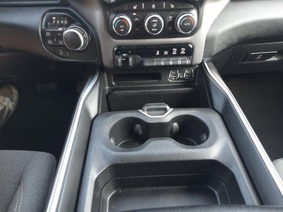 2022 RAM 1500 Big Horn 4x4 Crew Cab 5'7" Box