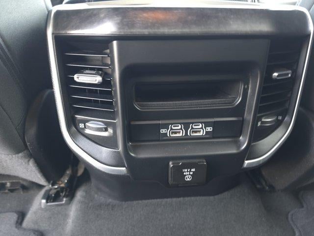 2022 RAM 1500 Big Horn 4x4 Crew Cab 5'7" Box