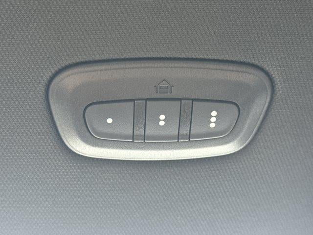 2022 RAM 1500 Rebel 4x4 Crew Cab 5'7" Box