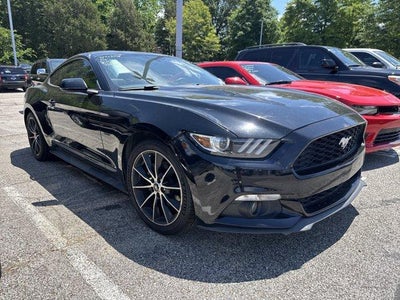 2017 Ford Mustang EcoBoost Fastback