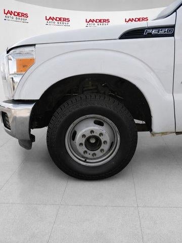 2016 Ford Super Duty F-350 DRW 2WD Reg Cab 141" WB 60" CA XL