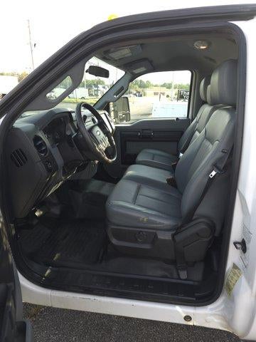 2016 Ford Super Duty F-350 DRW 2WD Reg Cab 141" WB 60" CA XL