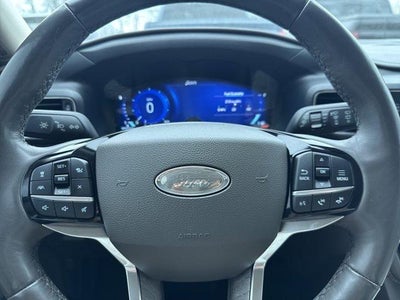 2022 Ford Explorer Platinum RWD