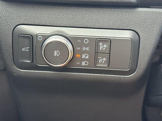 2020 Ford Escape SEL FWD
