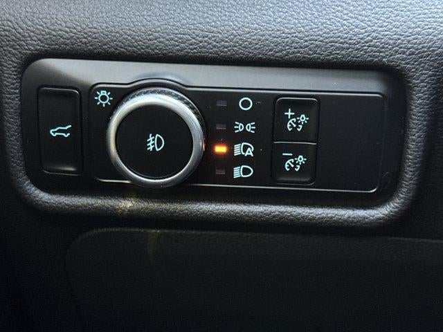2024 Ford Explorer XLT RWD