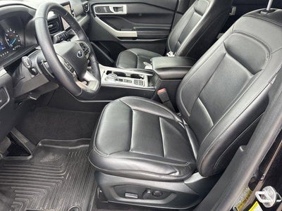 2021 Ford Explorer XLT RWD