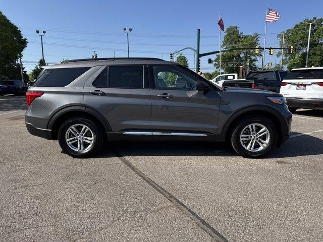 2023 Ford Explorer XLT RWD