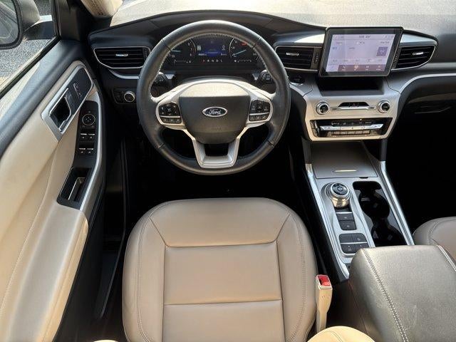 2022 Ford Explorer XLT RWD