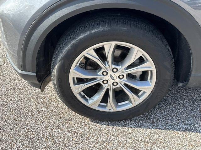 2022 Ford Explorer XLT RWD