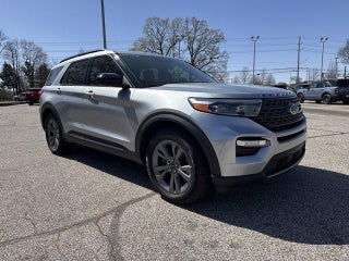 2023 Ford Explorer XLT RWD
