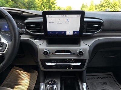 2023 Ford Explorer XLT RWD