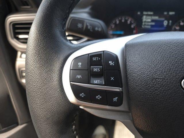 2023 Ford Explorer XLT RWD
