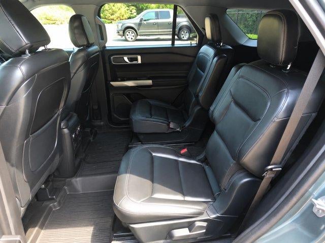 2023 Ford Explorer XLT RWD