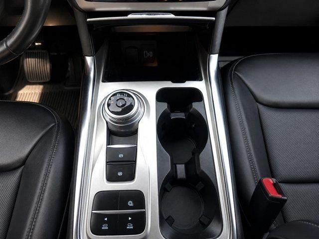 2023 Ford Explorer XLT RWD