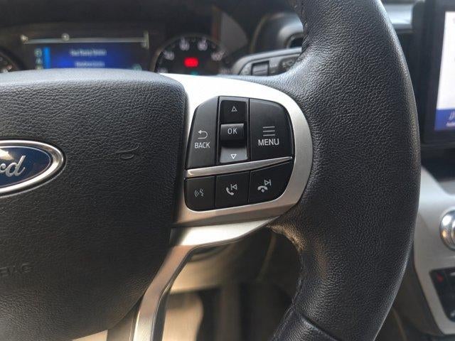 2023 Ford Explorer XLT RWD