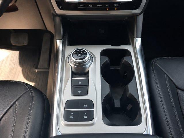 2023 Ford Explorer XLT RWD