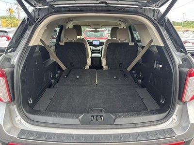 2023 Ford Explorer XLT 4WD