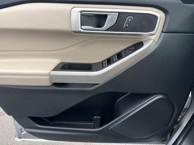 2023 Ford Explorer XLT 4WD