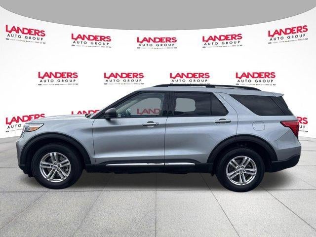 2023 Ford Explorer XLT 4WD
