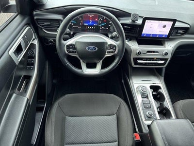 2023 Ford Explorer XLT 4WD