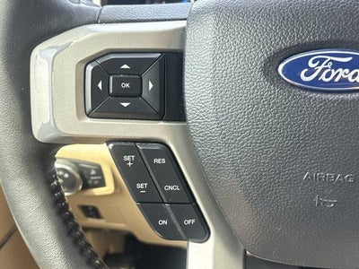 2019 Ford Super Duty F-250 SRW LARIAT 4WD Crew Cab 6.75' Box