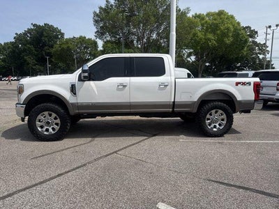 2019 Ford Super Duty F-250 SRW LARIAT 4WD Crew Cab 6.75' Box