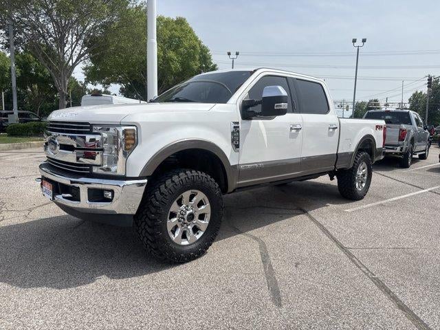 2019 Ford Super Duty F-250 SRW LARIAT 4WD Crew Cab 6.75' Box