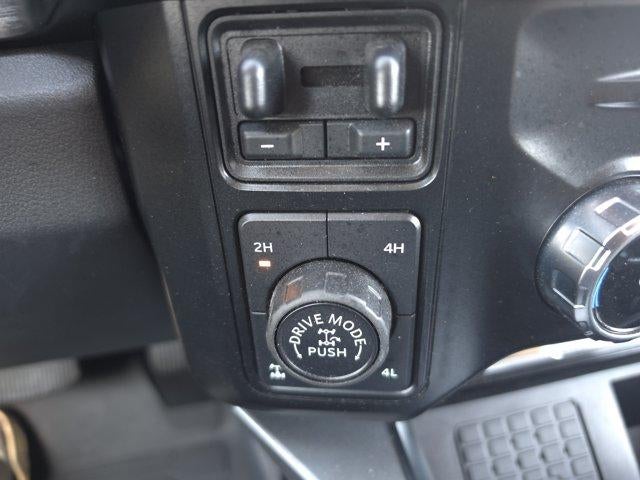 2023 Ford Super Duty F-250 SRW LARIAT 4WD Crew Cab 6.75' Box