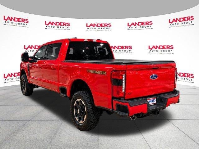 2023 Ford Super Duty F-250 SRW LARIAT 4WD Crew Cab 6.75' Box