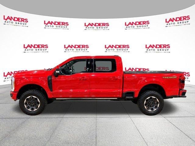 2023 Ford Super Duty F-250 SRW LARIAT 4WD Crew Cab 6.75' Box