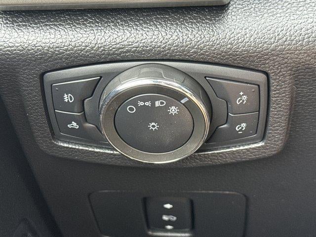 2020 Ford Super Duty F-250 SRW LARIAT 4WD Crew Cab 6.75' Box