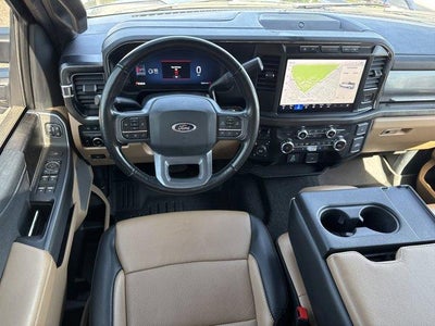 2023 Ford Super Duty F-250 SRW LARIAT 4WD Crew Cab 6.75' Box