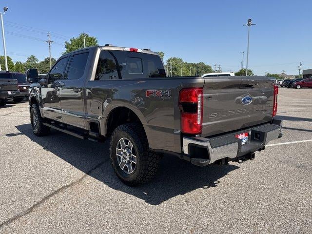2023 Ford Super Duty F-250 SRW LARIAT 4WD Crew Cab 6.75' Box