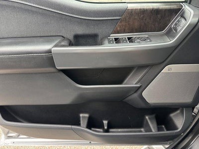 2022 Ford F-150 LARIAT 2WD SuperCrew 5.5' Box