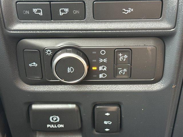 2022 Ford F-150 LARIAT 2WD SuperCrew 5.5' Box