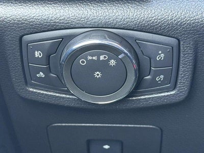 2016 Ford F-150 4WD SuperCrew 5-1/2 Ft Box XLT