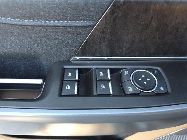 2022 Ford F-150 LARIAT 4WD SuperCrew 5.5' Box