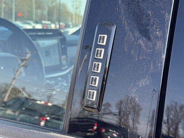 2022 Ford F-150 XLT 4WD SuperCrew 5.5' Box