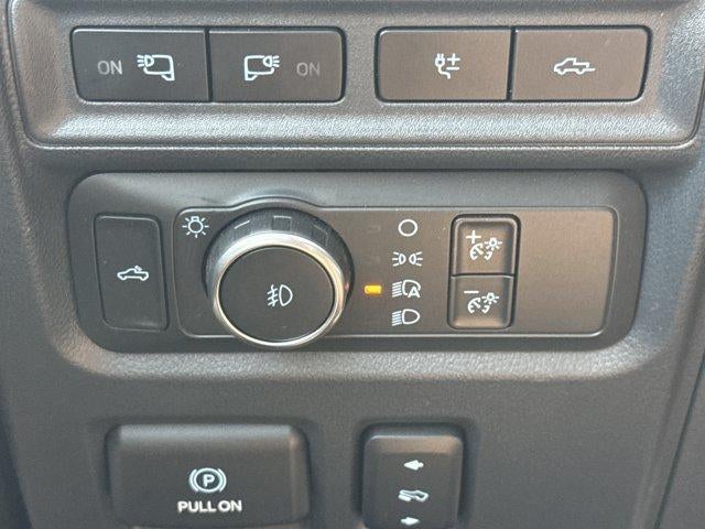 2021 Ford F-150 Platinum 4WD SuperCrew 5.5' Box