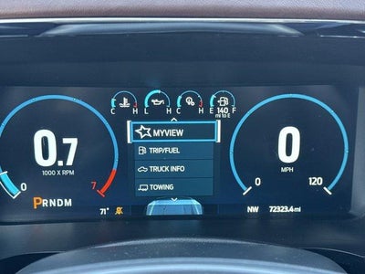 2022 Ford F-150 LARIAT 4WD SuperCrew 5.5' Box