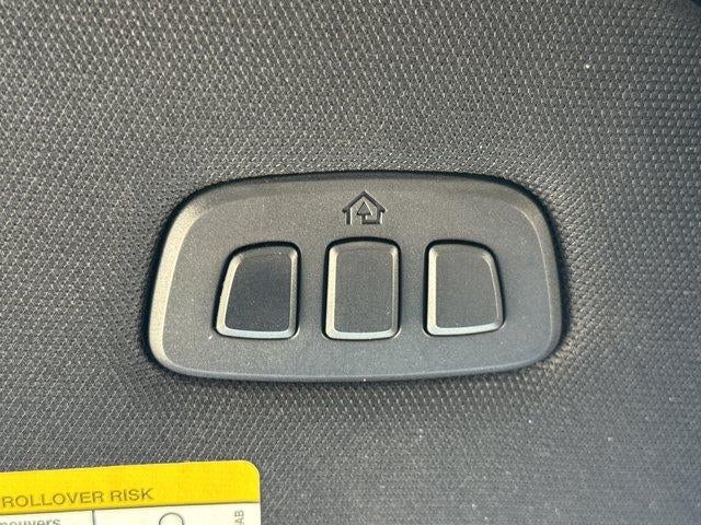 2022 Ford F-150 LARIAT 4WD SuperCrew 5.5' Box