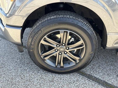 2022 Ford F-150 LARIAT 4WD SuperCrew 5.5' Box