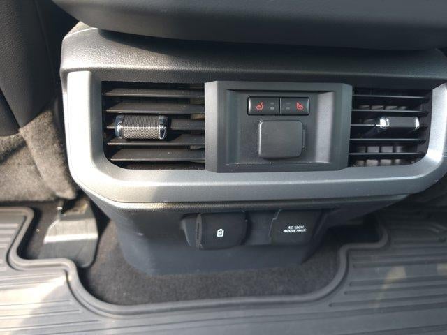 2022 Ford F-150 XL 4WD SuperCrew 5.5' Box